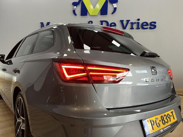 Seat LEON ST 1.4 EcoTSI FR Airco ECC | Automaat | Trekhaak | Panorama | Cruise Control | Apple Carplay | DAB
