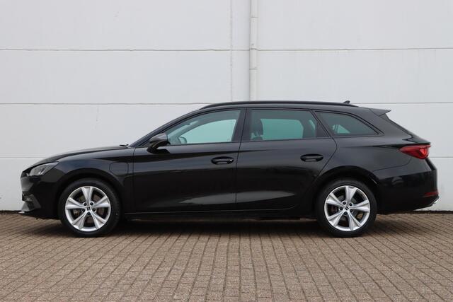 Seat LEON Sportstourer 1.4 TSI eHybrid PHEV FR SOH 94,7% | Stoel- en Stuurverwarming | Adaptive