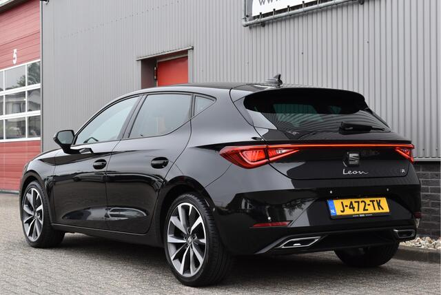 Seat LEON 1.5 eTSI FR 150pk Virtual cockpit, Stoel/stuurverwarming, Navi, Keyless