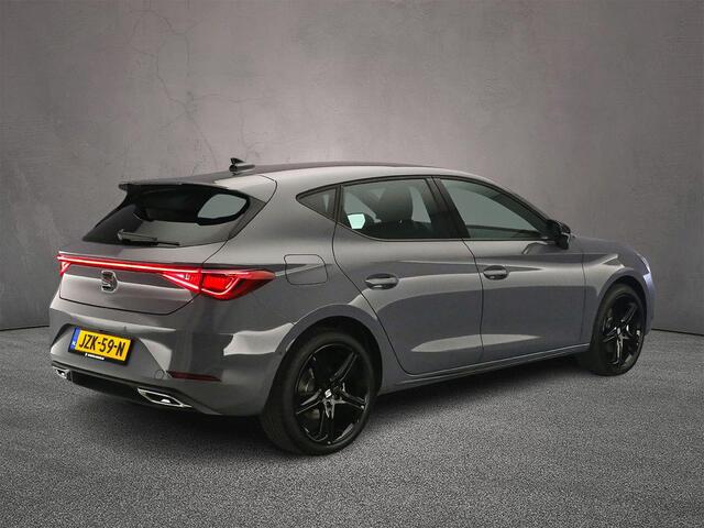 Seat LEON FR Business 1.5 TSI eHybrid 204pk DSG Automaat Adaptive cruise control, Achteruitrijcamera, LED matrix koplampen, Navigatie, Stuurwiel verwarmd, Black pack