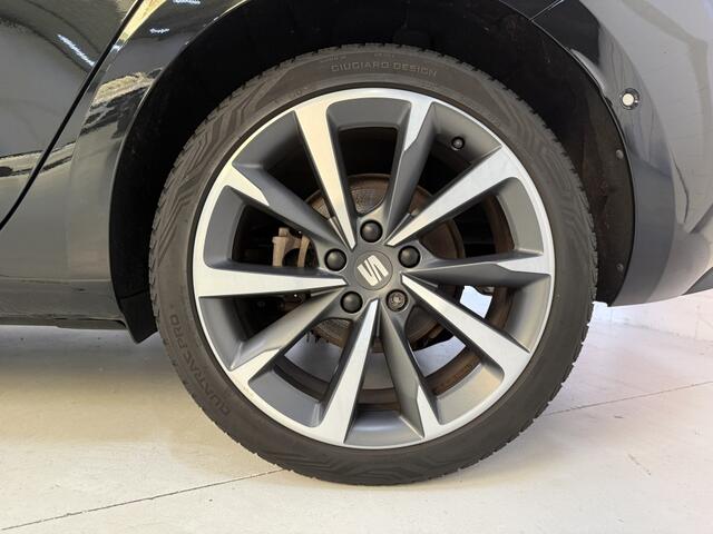 Seat LEON 1.4 TSI eHy. PHEV FR*Pano*Stoel/stuurverwarming*