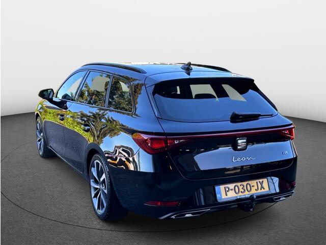Seat LEON Sportstourer 1.0 eTSI FR Business Intense | Black optik | "Daynamic" Seatvelg