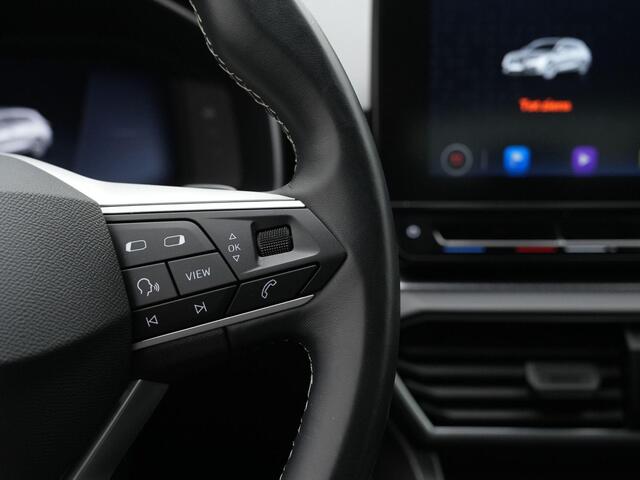 Seat LEON Sportstourer 1.0 eTSI 110 pk DSG Style Business Intense | Achteruitrijcamera | Adaptive Cruise | Navigatie
