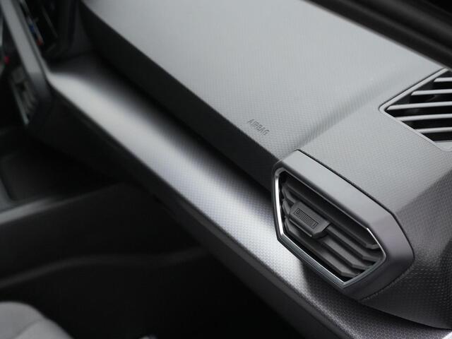 Seat LEON Sportstourer 1.0 eTSI 110 pk DSG Style Business Intense | Achteruitrijcamera | Adaptive Cruise | Navigatie