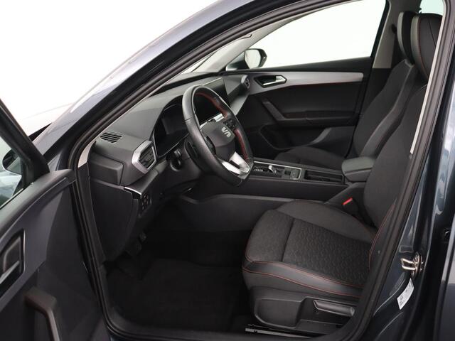 Seat LEON 1.4 TSI eHybrid PHEV FR | SOH 91,2% | Stoelverwarming | Adaptive cruise | Navigatie | Sfeerverlichting | Keyless | Stuurverwarming | Camera | 18'' | Full LED | Digital Cockpit | Plug In