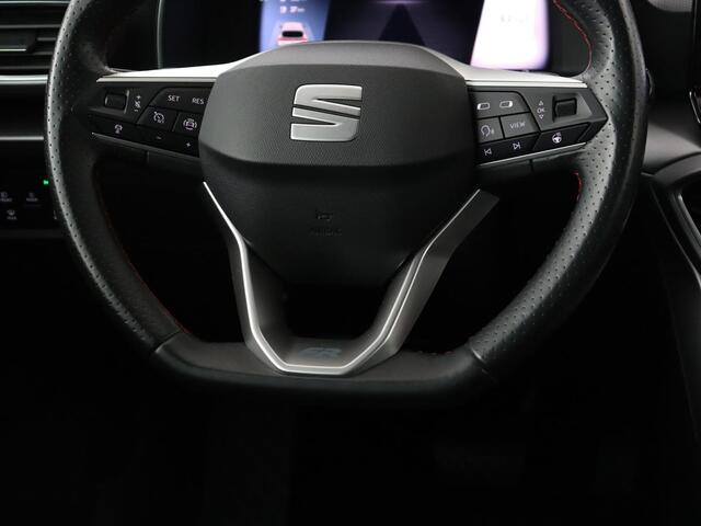 Seat LEON 1.4 TSI eHybrid PHEV FR | SOH 91,2% | Stoelverwarming | Adaptive cruise | Navigatie | Sfeerverlichting | Keyless | Stuurverwarming | Camera | 18'' | Full LED | Digital Cockpit | Plug In