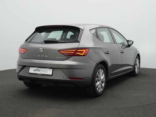 Seat LEON 1.0 EcoTSI 115 pk DSG Style Business Intense | Navigatie | Parkeersensoren voor/achter