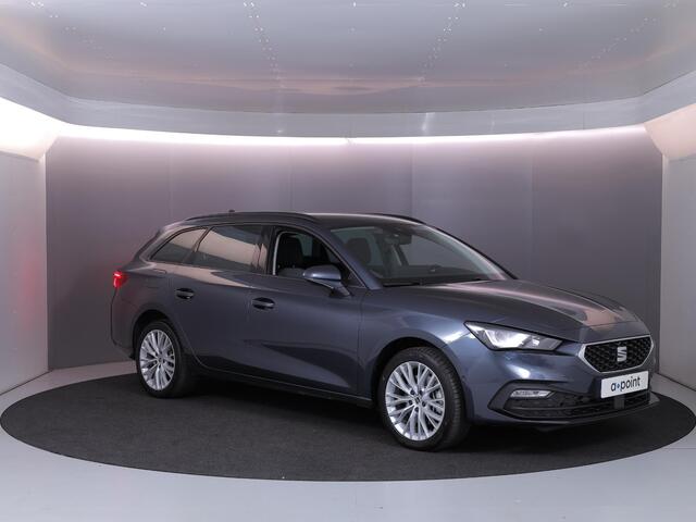 Seat LEON Sportstourer 1.5 TSI e-Hybrid Style Business Intense 204 pk Automaat | Verlengde garantie | Navigatie | Parkeersensoren (Park assist) | Achteruitrijcamera | Autom. airco (3 zones) | Adaptieve cruise control |