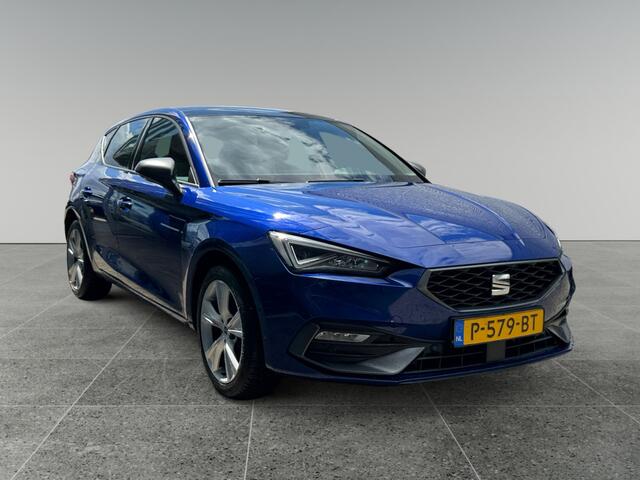 Seat LEON 1.4 TSI eHybrid 204pk PHEV FR Panoramadak | Stoelverwarming | Achteruitrijcamera