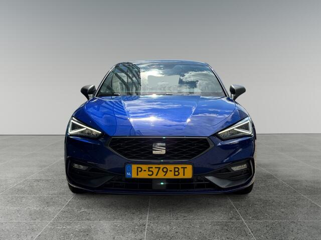 Seat LEON 1.4 TSI eHybrid 204pk PHEV FR Panoramadak | Stoelverwarming | Achteruitrijcamera