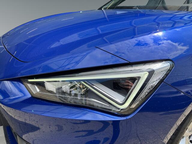 Seat LEON 1.4 TSI eHybrid 204pk PHEV FR Panoramadak | Stoelverwarming | Achteruitrijcamera