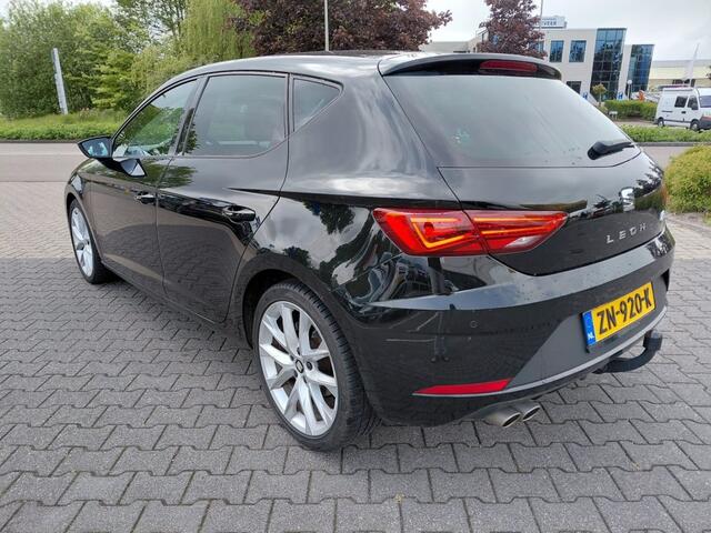 Seat LEON 1.5TSI FR VIRTUAL DASHBOARD KEYLESS CAMERA ADD.CRUISE TREKHAAK