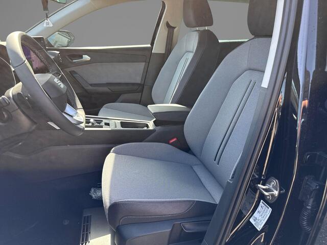 Seat LEON Sportstourer Style Business Intense 1.5 eTSI 115 PK DSG Stationwagen | Matrix LED| Herwaardering!