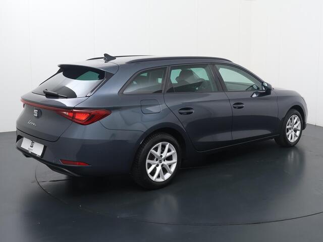 Seat LEON Sportstourer 1.0 TSI Style Business Intense | 110 PK | Adaptive cruise control | Climate control | Apple Carplay/Android Auto |