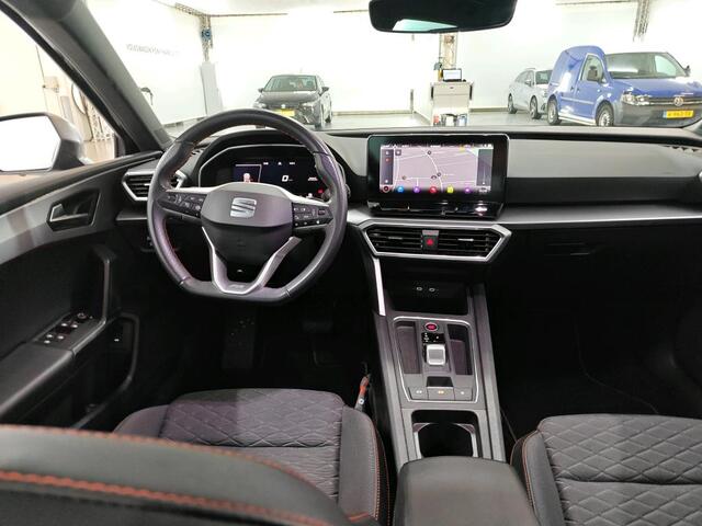 Seat LEON Sportstourer 1.5 eTSI 150pk FR Business Tech DSG Automaat Winter+ Tech pakket / Navigatie / Clima / Carplay / Parkeersensoren / 18"LM Velgen