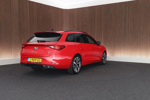Seat LEON Sportstourer 1.5 eTSI 150pk DSG FR Launch Edition Virtual Cockpit LED Navigatie