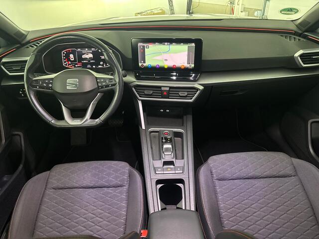 Seat LEON 1.0 eTSI FR | CARPLAY | CLIMATE CONTROL | ADAP. CRUISE |
