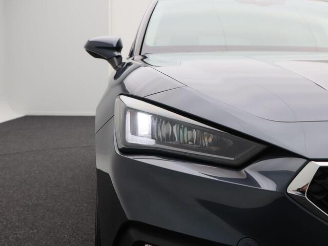 Seat LEON 1.0 TSi Reference | Cruise control | Climatronic | Parkeersensoren | Carplay | Navigatie | 16 Inch | 82.621 Km !!