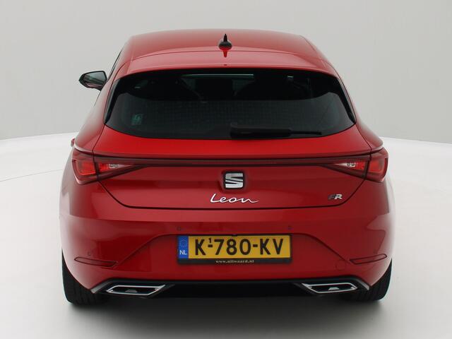 Seat LEON 1.5 eTSI FR Launch Edition Camera / Full matrix LED / Virtual Cockpit / Origineel NL