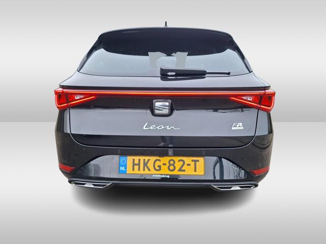 Seat LEON Sportstourer 1.5 TSI e-Hybrid 204pk FR Business DSG Automaat Apple Carplay/Android Auto / LED Matrix verlichting / Navigatie / Camera / Parkeersensoren HAL