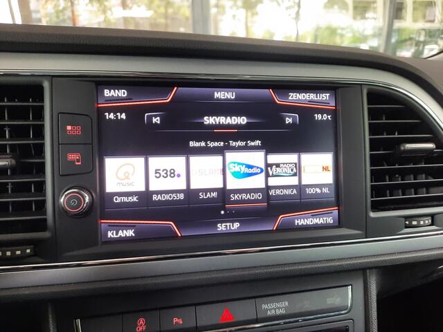 Seat LEON ST 1.0 EcoTSI Style (Carplay,Virtual,Clima,Pdc)