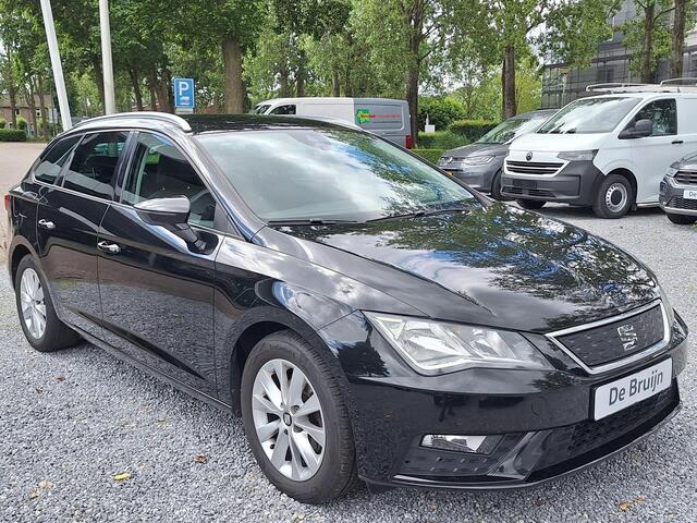 Seat LEON ST 1.0 EcoTSI Style (Carplay,Virtual,Clima,Pdc)