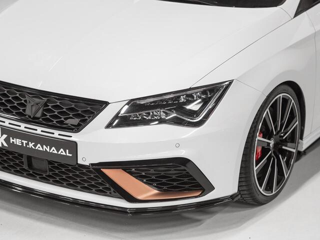 Seat LEON ST 2.0 TSI 4DRIVE CUPRA Pano Schaal Virtual Keyless