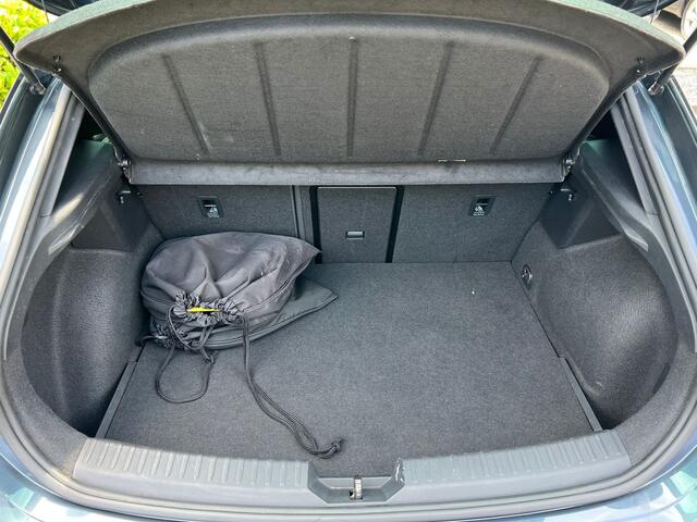 Seat LEON 1.4 TSI eHybrid PHEV FR virtual cockpit, navi, cruise, airco