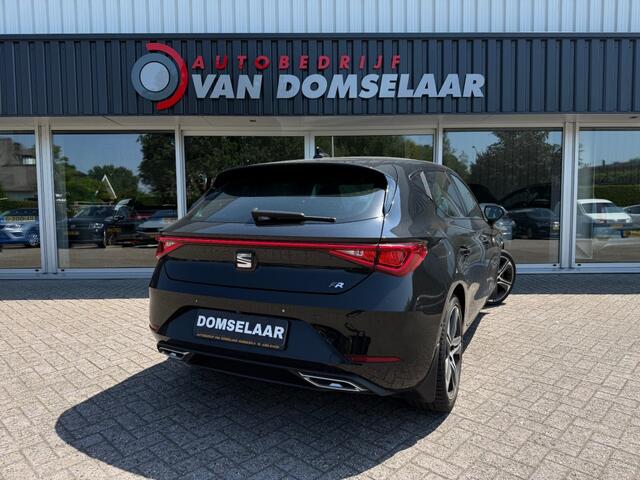 Seat LEON 1.5 TSI FR Launch Edition - 150 PK NL Auto Full-LED Camera Stoelverw.
