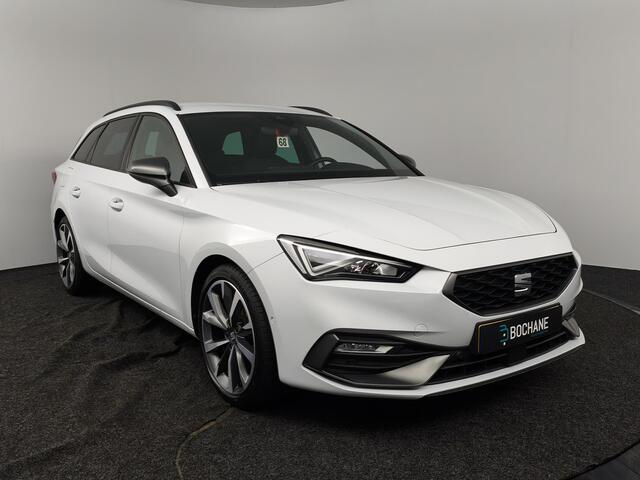Seat LEON Sportstourer 1.5 eTSI FR Business Intense | Trekhaak | Navigatie | Adaptive Cruise Control | Apple CarPlay / Android Auto |