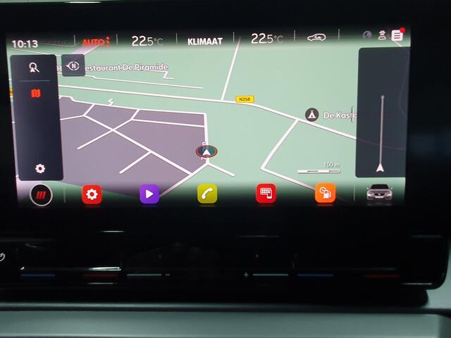Seat LEON Sportstourer 1.0 eTSI FR Business Intense NAVI/CAMERA/CRUISE/CLIMA/PDC
