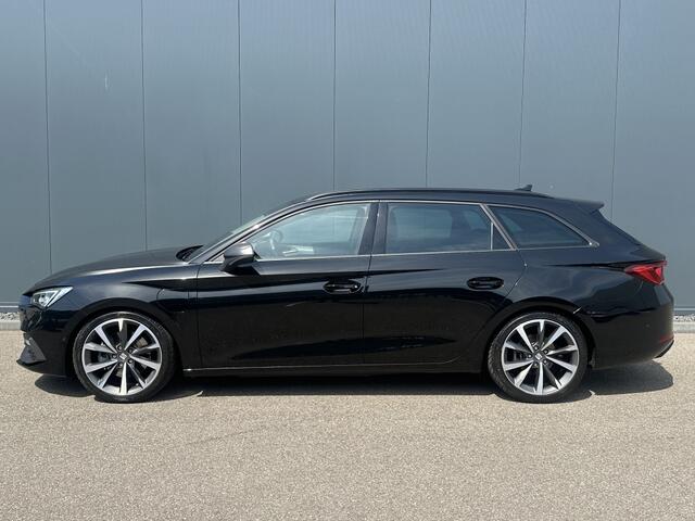 Seat LEON Sportstourer 1.4 TSI eHybrid PHEV FR / Carplay / Navi / Trekhaak