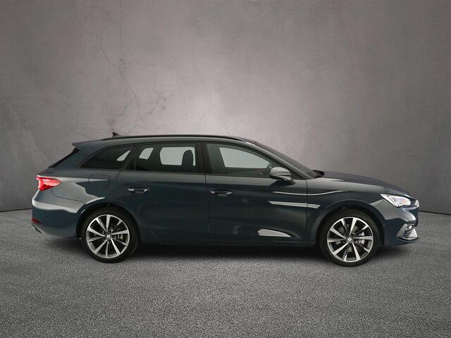 Seat LEON Sportstourer FR Business 1.5 TSI eHybrid 204pk DSG Automaat Trekhaak, LED matrix koplampen, Adaptive cruise control, Achteruitrijcamera, Navigatie