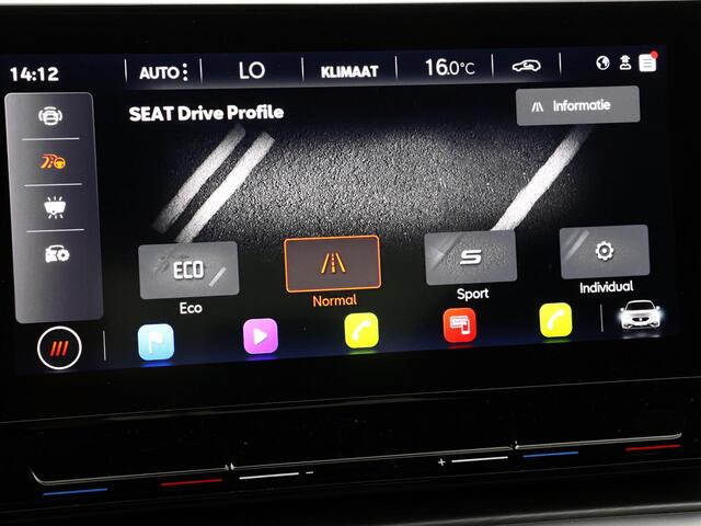 Seat LEON 1.0 TSI FR 110pk FR · Apple/Android Car Play · Camera · Elekt. inklapbare spiegels · Navigatie · Adaptive Cruise Control · Garantie t/m 10-11-2027 of 100.000km