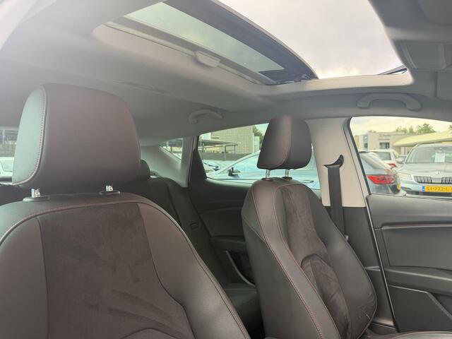 Seat LEON 1.4 EcoTSI FR Pano | Camera | LED