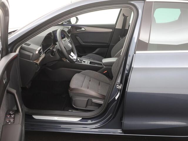Seat LEON 1.4 TSI eHybrid PHEV Xcellence Sport 204Pk PANODAK|ACC|WINTERPACK|CAMERA|LED|18INCH|VIRTUAL