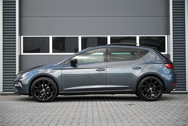 Seat LEON 1.5 TSI FR / PANO / VIRTUAL COCKPIT / SFEERVERLICHTING / LED MATRIX / CAMERA / ACC / 18"
