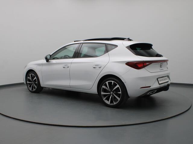 Seat LEON 204pk TSI eHybrid PHEV FR Business Intense Apple Carplay/Android Auto | Trekhaak