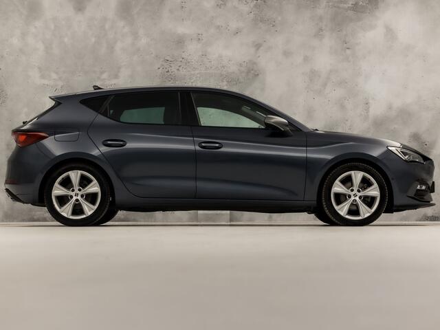 Seat LEON 1.0 TSI FR Sport (APPLE CARPLAY, GROOT NAVI, GETINT GLAS, PARKEERSENSOREN, SPORTSTOELEN, ADAPTIVE CRUISE, LANE ASSIST, NIEUWSTAAT)