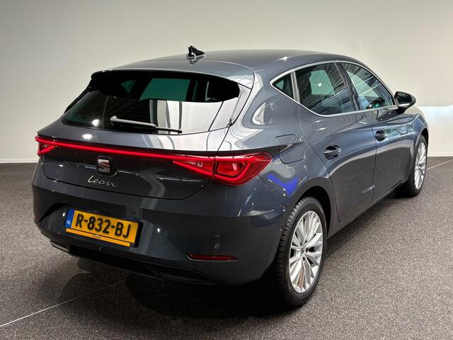 Seat LEON 1.5 eTSI FR Business Intense | Camera | Stoelverwarming | Climate control |