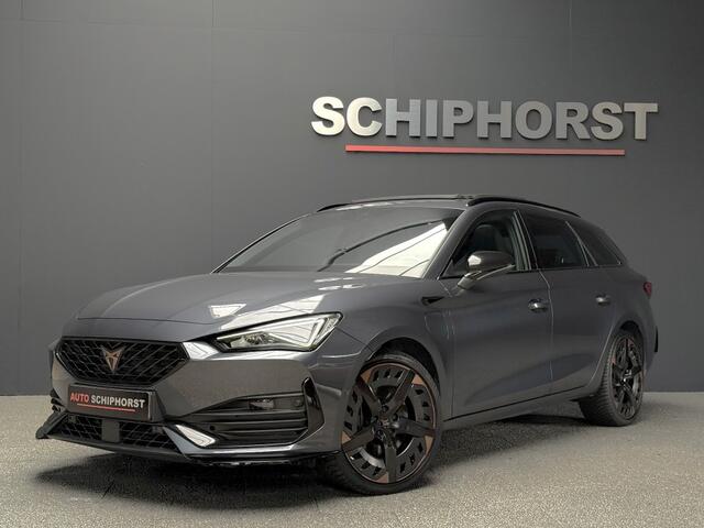 Seat LEON Sportstourer 1.4 e-Hybrid VZ Copper Panorama Matrix LED volleder BTW ACC 19 inchCarPlay