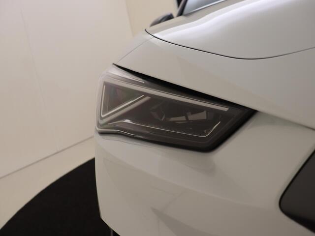 Seat LEON Sportstourer 1.5 TSI e-Hybrid FR Business