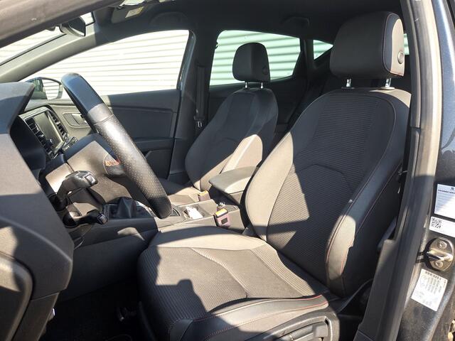 Seat LEON 1.5 TSI FR Business Intense | nieuw binnen | FR | Climate control | Groot navigatie!