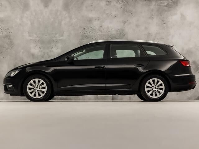 Seat LEON 1.0 TSI Intense Sport Automaat (APPLE CARPLAY, NAVIGATIE, CLIMATE, PARKEERSENSOREN, SPORTSTOELEN, LM VELGEN, CRUISE, NIEUWSTAAT)