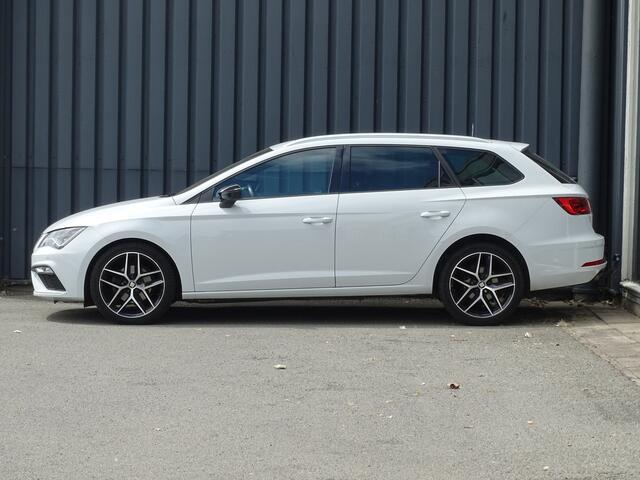 Seat LEON ST 1.5 TSI FR Business Intense Automaat | Full LED | Pano | Apple Carplay&Android Auto