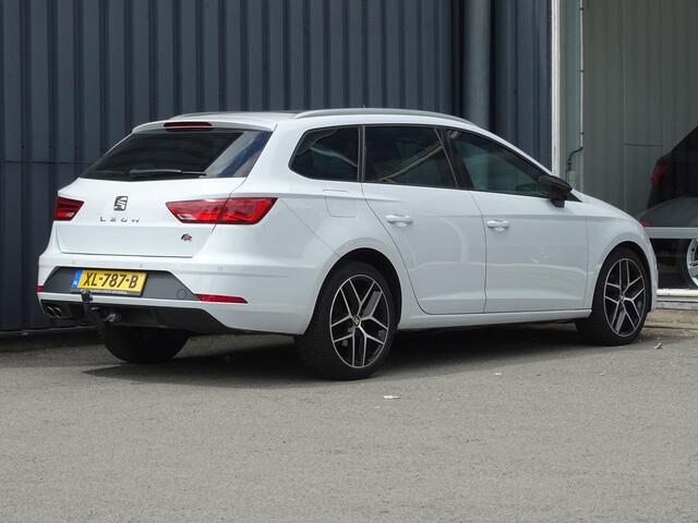 Seat LEON ST 1.5 TSI FR Business Intense Automaat | Full LED | Pano | Apple Carplay&Android Auto