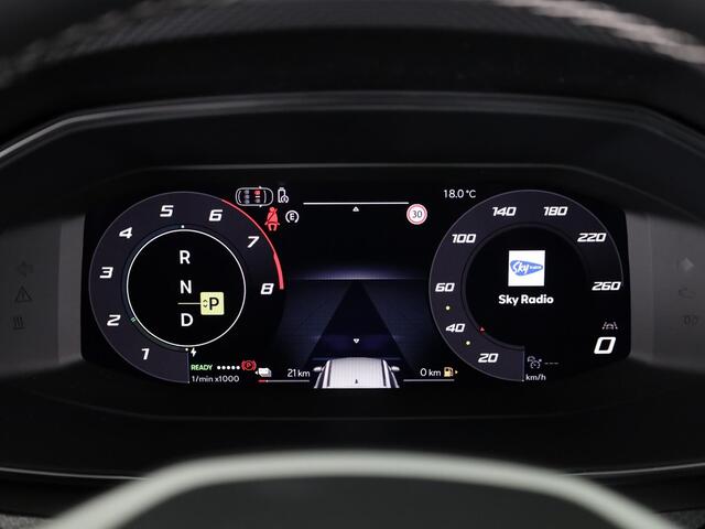 Seat LEON 1.5 TSI e-Hybrid Style Business Intense | Midnight Black Metallic | Technology pack | Verwarm. Stuur + Stoelen | Matrix LED Koplampen | Keyless Entry | Draadloze Carplay