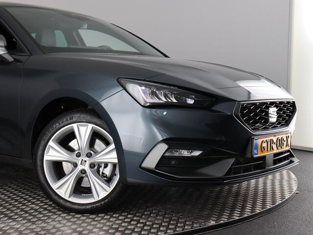 Seat LEON 1.5 TSI e-Hybrid FR PHEV First Edition (NL-Auto / ACC / Camera / Carplay / 132km accu)