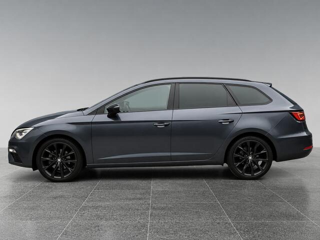 Seat LEON ST FR Ultimate Edition Black 1.5 TSI 150pk DSG | AUTOMAAT | NAVI | CLIMA | APPLE CARPLAY / ANDROID AUTO |