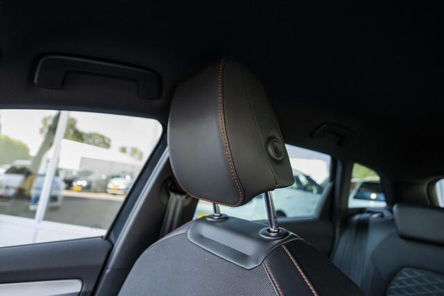Seat LEON Sportstourer 1.4 TSI eHybrid PHEV FR | Trekhaak | NL Auto | 18"